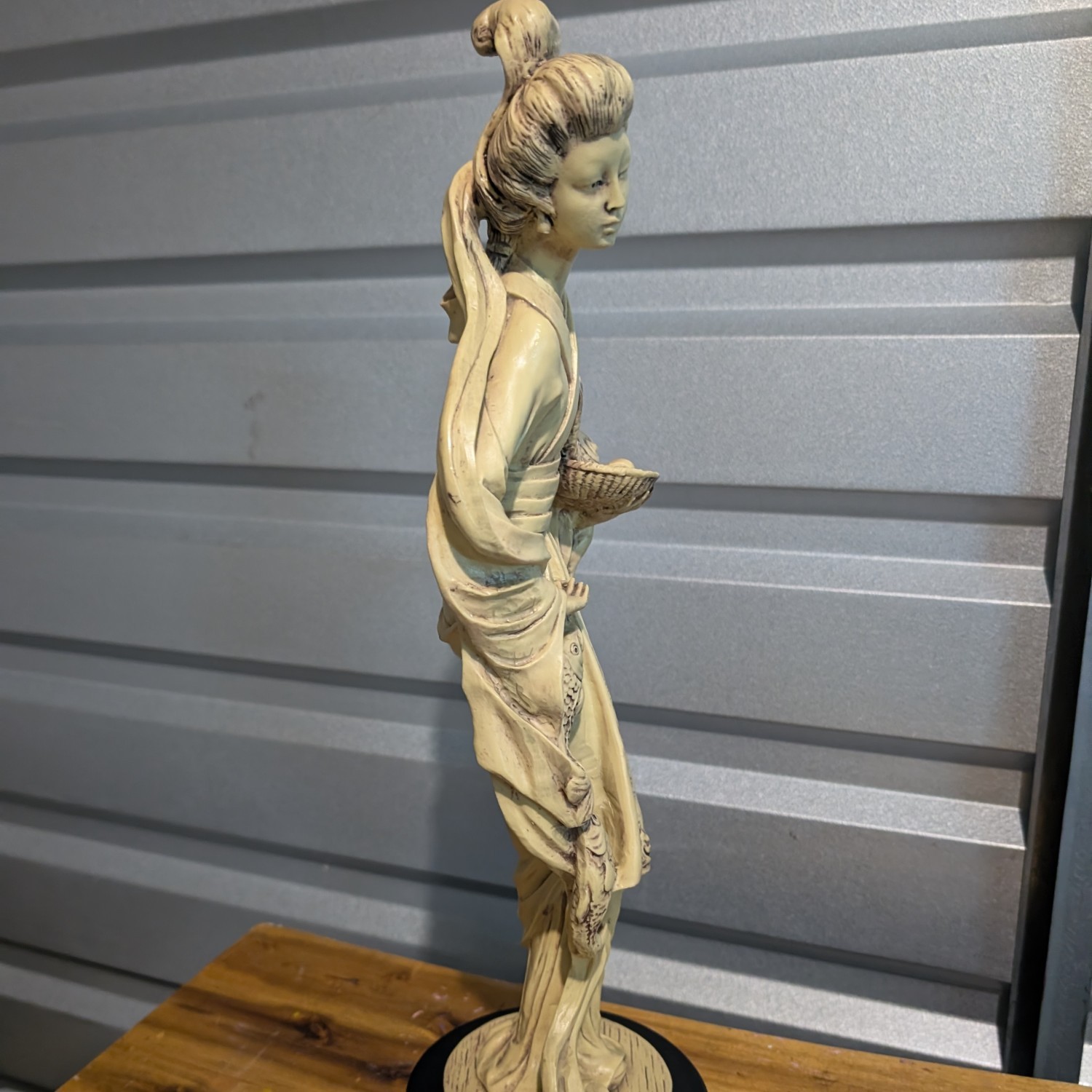 Vintage Asian Woman with Fishes Resin Sculpture Figurine 