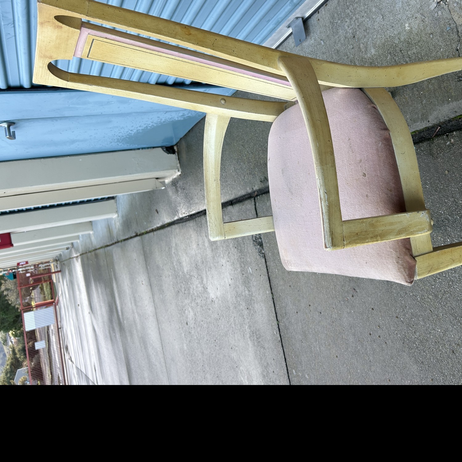 Captains chair