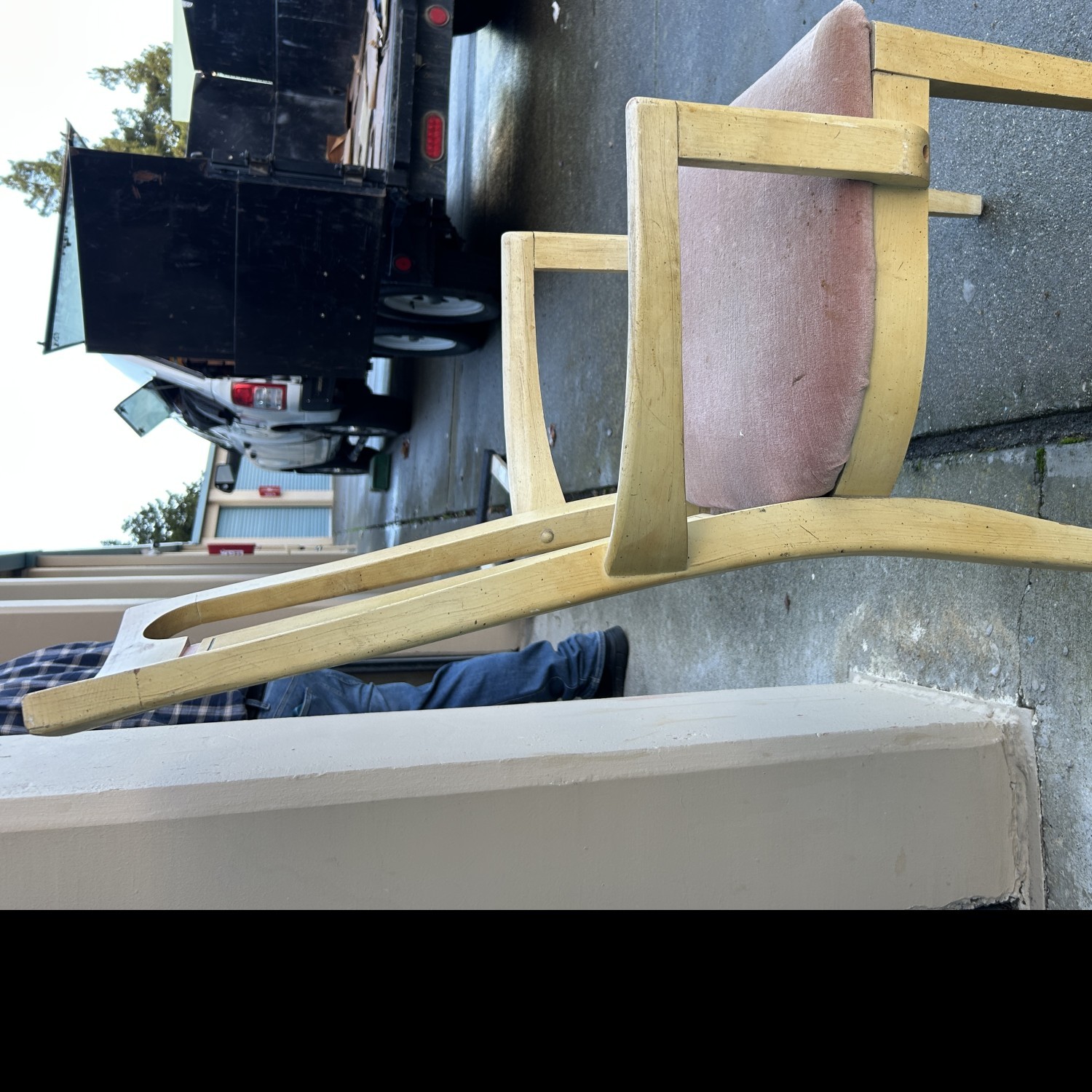 Captains chair