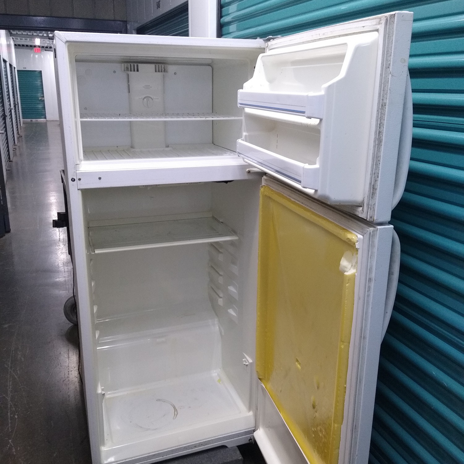 Beer fermenting fridge / Keg fridge BuyStorageFinds