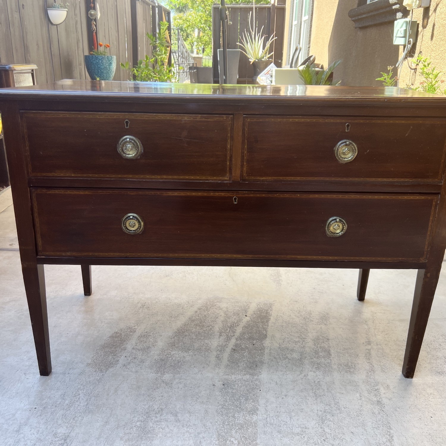 Vintage wood (mahogany?)  chest of drawers w/ inlay and ring pull knobs