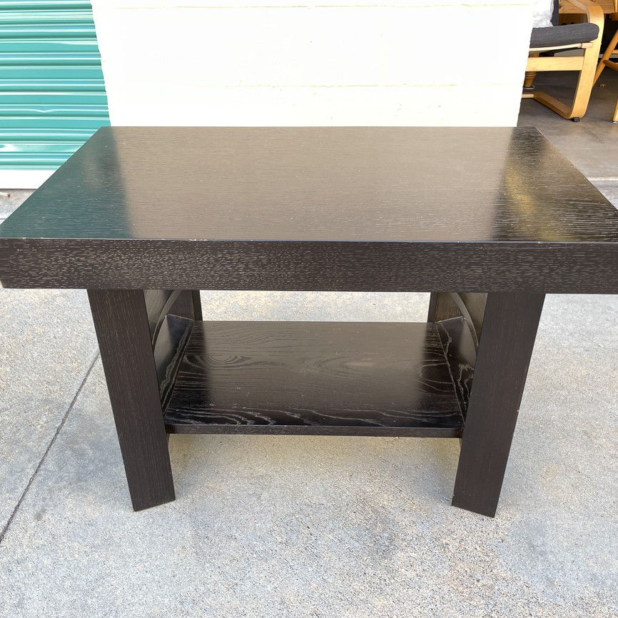 Sleek Mid-Century Style End Table