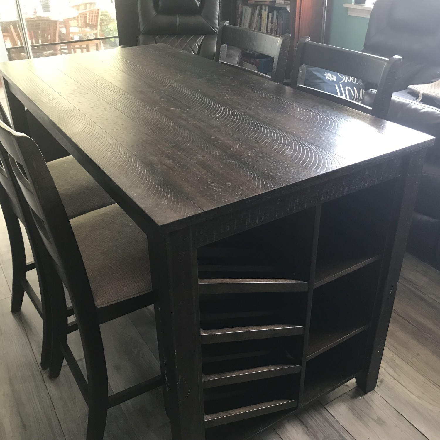 Dining room table with wine cab. 4 chairs