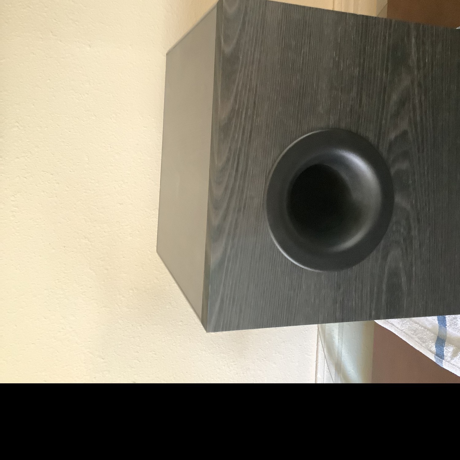 Bic Venturi Subwoofer