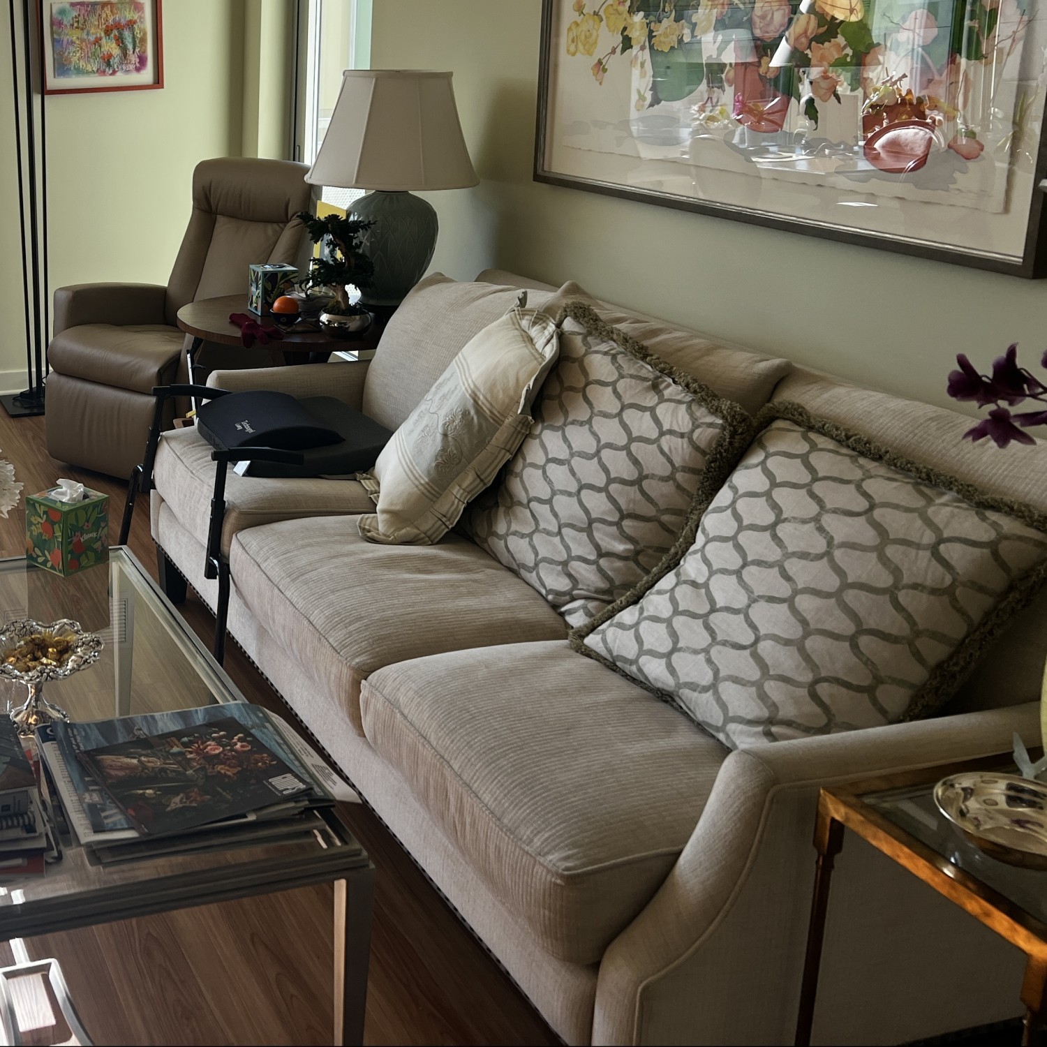 formal couch immaculate condition