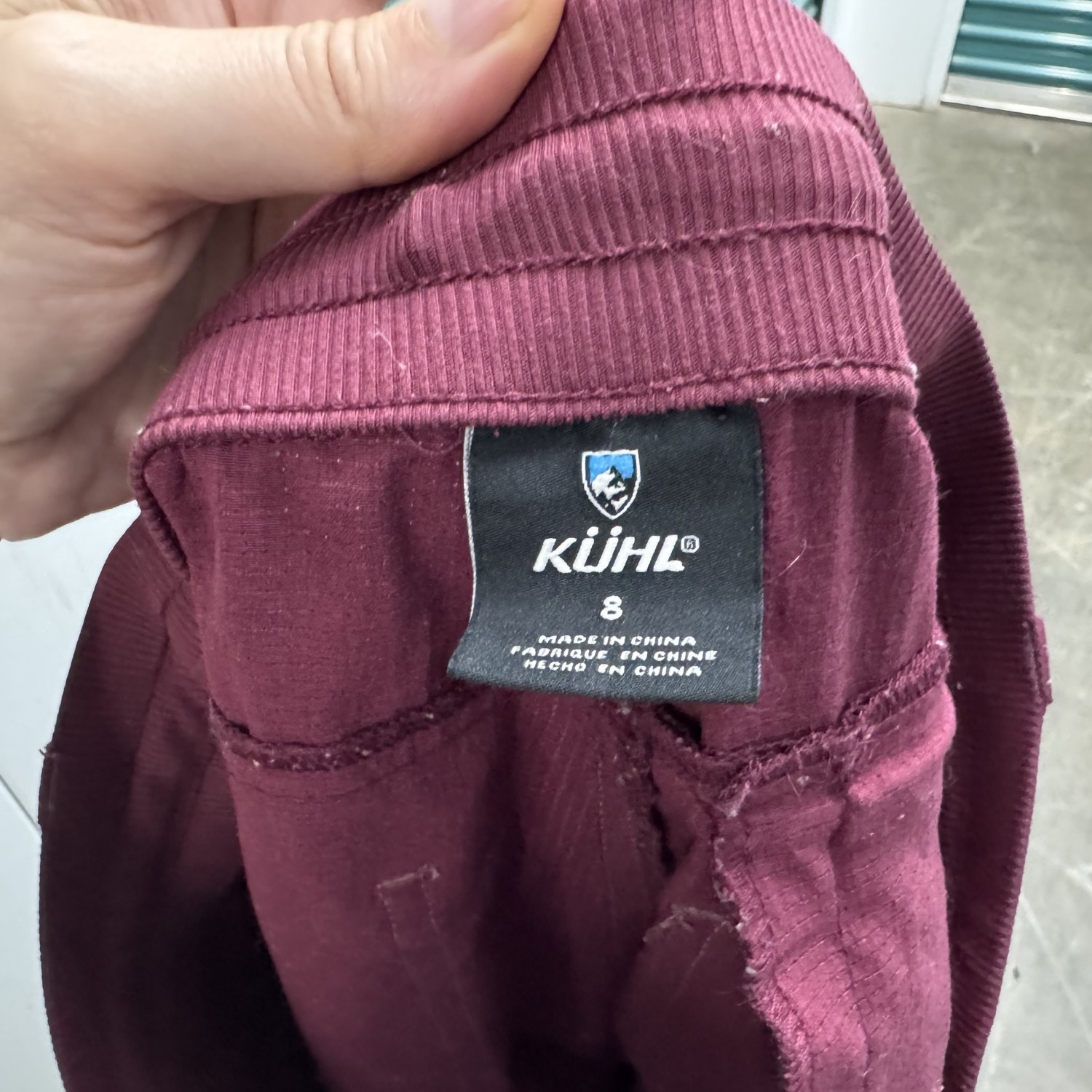 KUHL burgundy women’s adventure shorts, size 8