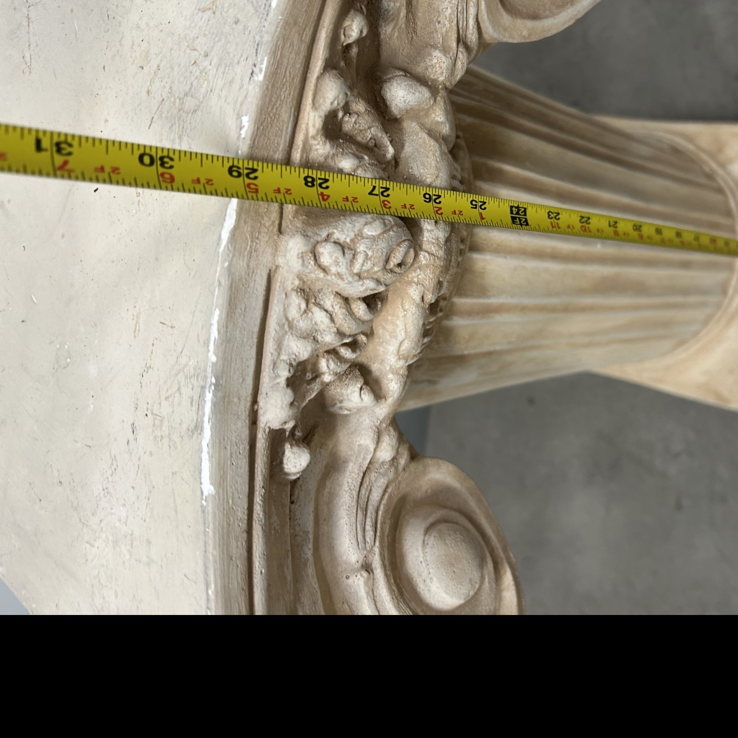 Medium Height Decorative Column 