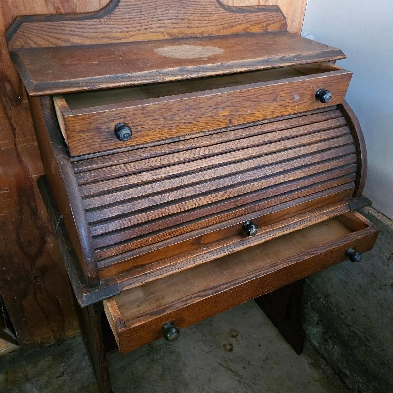 Vintage/Antique Roll-Top Child’s Desk with Stool